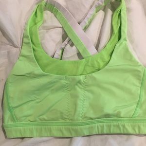 Lululemon sports bra